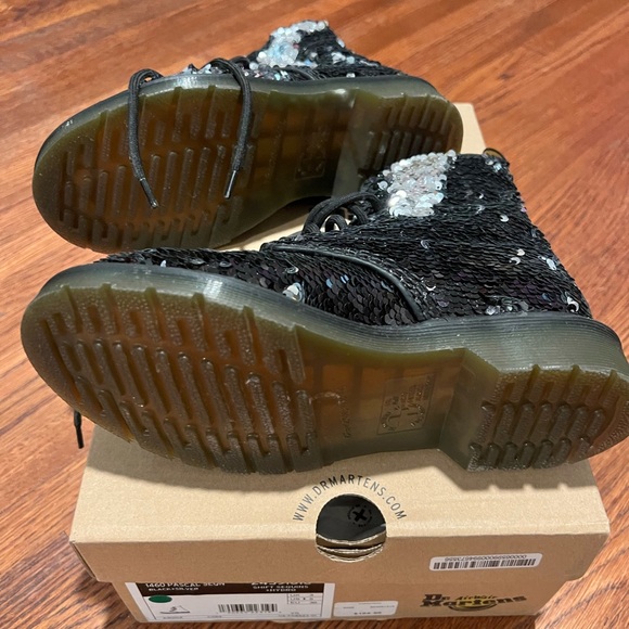 Dr. Martens boots with sequins - Picture 6 of 7